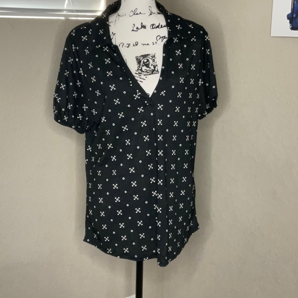 589 - Bobeau NWOT Black/White Short Sleeve Top, Size XL